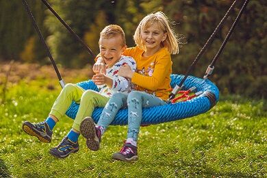 Chain swings