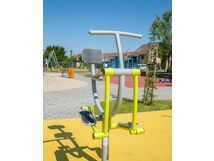 Fitness machine