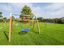 Chain swing