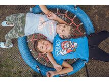 Chain swing